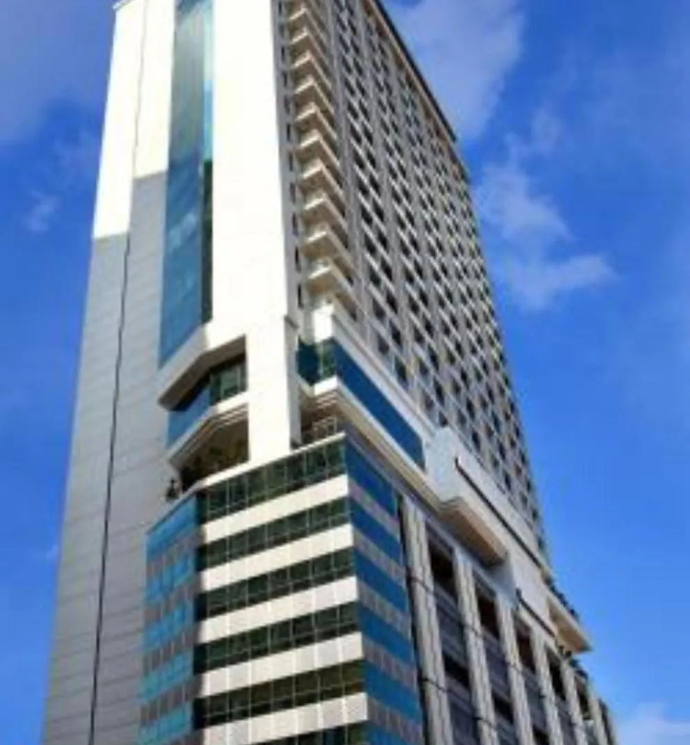 Studio Room With Balcony In One Bukit Ceylon location