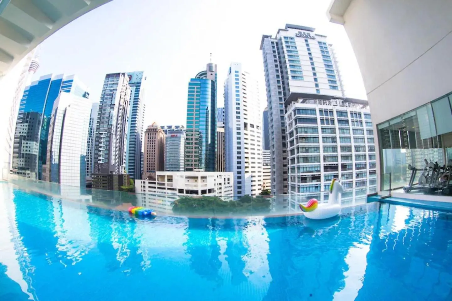Studio Room With Balcony In One Bukit Ceylon Kuala Lumpur Apartment